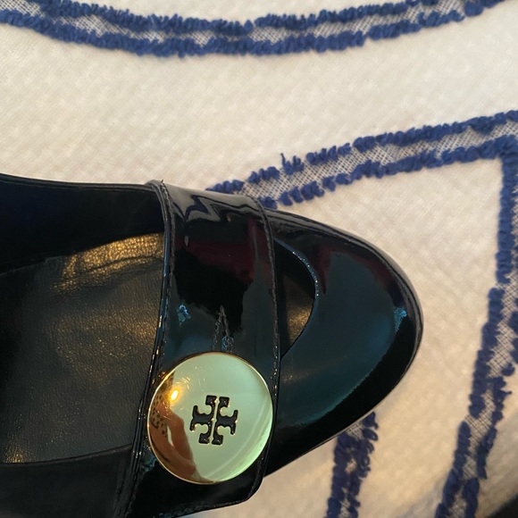 Tory Burch patent sling back pumps 8 - Picture 3 of 6